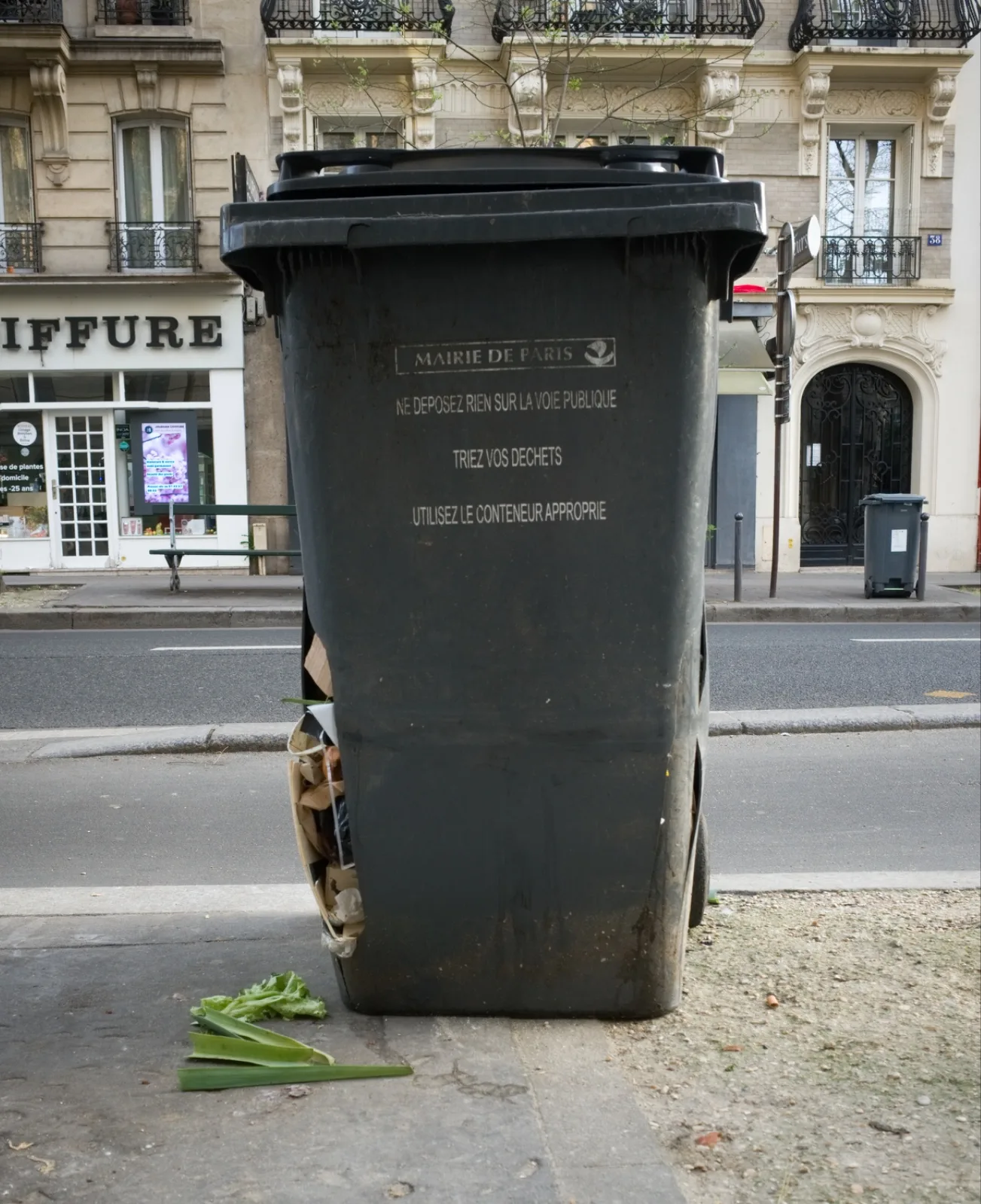 Abundance -- Paris