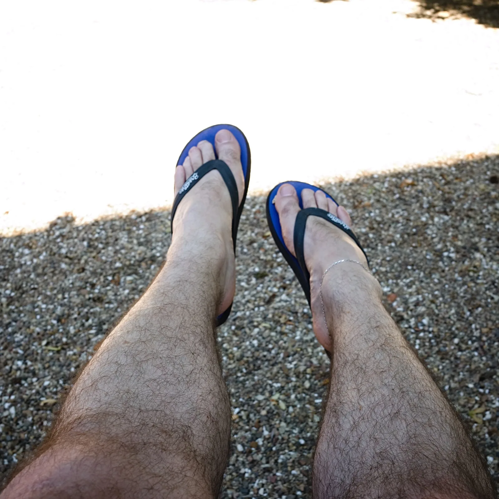 Feet -- Briare